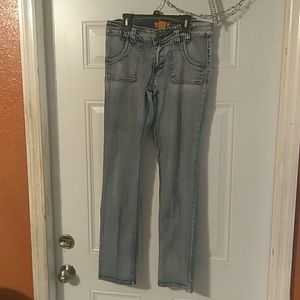 Eq. Jeans